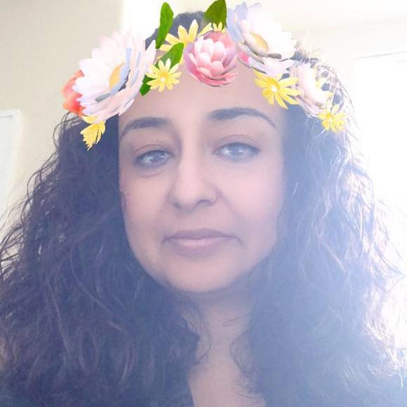 Meet your Posher, Carmela - Picture 1 of 1